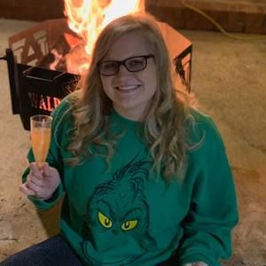 Meet your Posher, Abbie